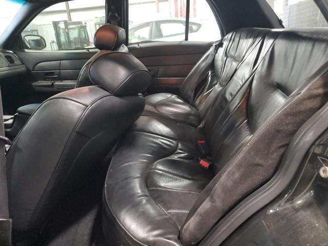 Photo 10 from auction – 2005 FORD CROWN VICT with VIN 2FAFP71W05X135253