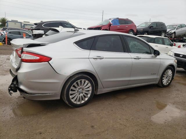 Photo 3 from auction – 2013 FORD FUSION SE with VIN 3FA6P0LU7DR237326