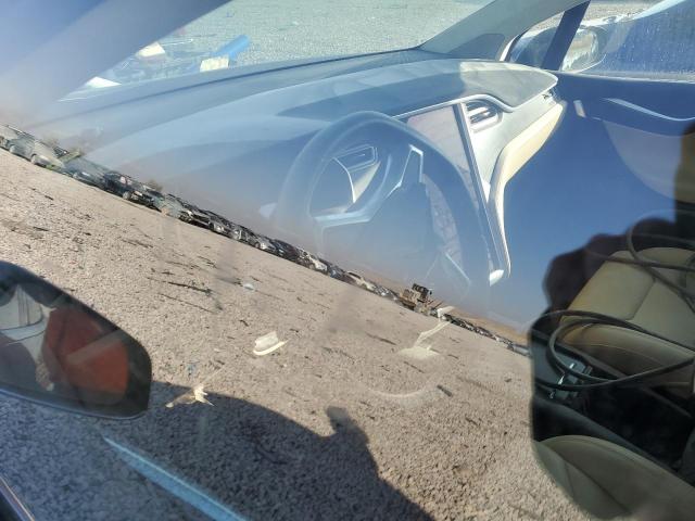 Photo 9 from auction – 2017 TESLA MODEL X with VIN 5YJXCDE28HF056823