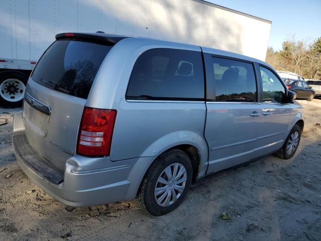 Photo 3 from auction – 2010 CHRYSLER TOWN AND C with VIN 2A4RR4DE4AR102526