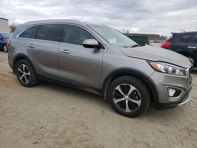 Photo 4 from auction – 2016 KIA SORENTO EX with VIN 5XYPH4A18GG055791