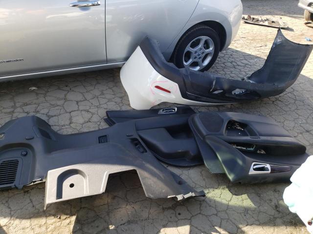 Photo 12 from auction – 2014 NISSAN PATHFINDER with VIN 5N1AR2MN3EC715450