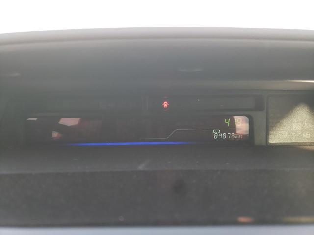 Photo 9 from auction – 2016 TOYOTA PRIUS V with VIN JTDZN3EU3GJ046402