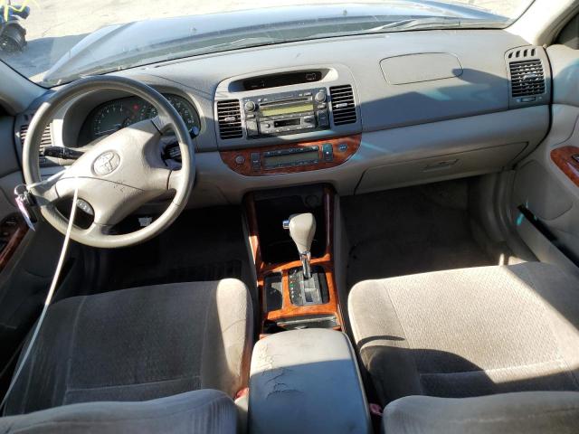 Photo 8 from auction – 2004 TOYOTA CAMRY LE with VIN JTDBF32K840156235