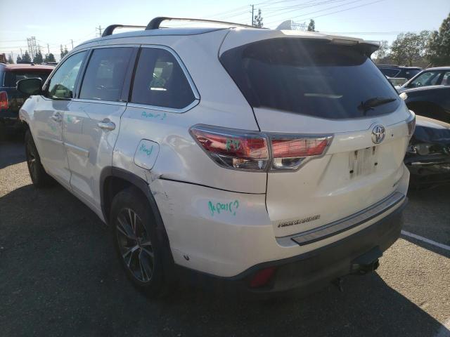 Photo 2 from auction – 2016 TOYOTA HIGHLANDER with VIN 5TDJKRFH9GS326354