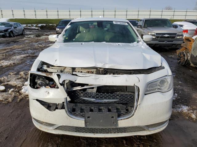 Photo 5 from auction – 2017 CHRYSLER 300 LIMITE with VIN 2C3CCARG5HH637407