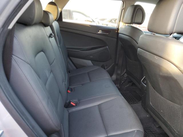 Photo 10 from auction – 2017 HYUNDAI TUCSON LIM with VIN KM8J3CA40HU526661