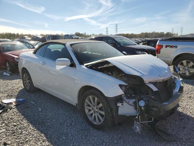 Photo 4 from auction – 2012 CHRYSLER 200 TOURIN with VIN 1C3BCBEB6CN135212