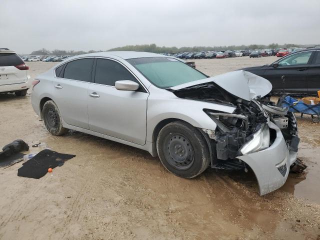 Photo 4 from auction – 2015 NISSAN ALTIMA 2.5 with VIN 1N4AL3AP9FN407311