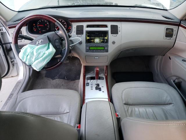 Photo 8 from auction – 2007 HYUNDAI AZERA SE with VIN KMHFC46FX7A217642