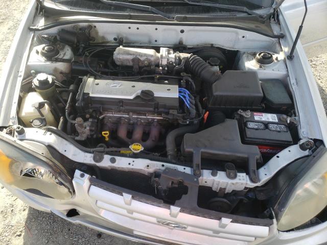 Photo 11 from auction – 2004 HYUNDAI ACCENT GL with VIN KMHCG35C64U278747
