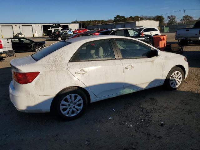 Photo 3 from auction – 2010 KIA FORTE with VIN KNAFT4A2XA5858151