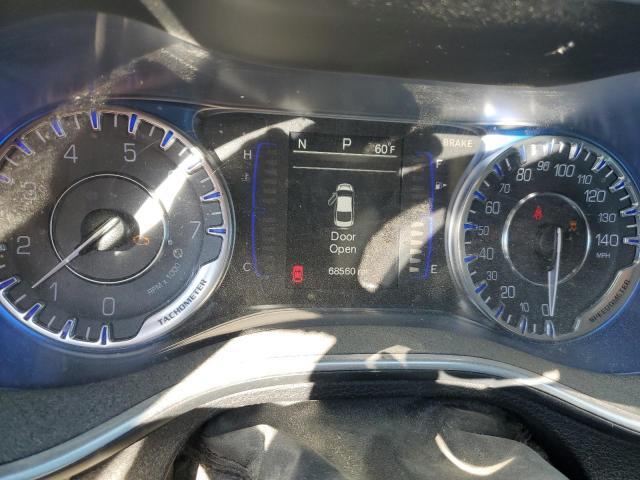 Photo 9 from auction – 2015 CHRYSLER 200 LIMITE with VIN 1C3CCCAB1FN693621