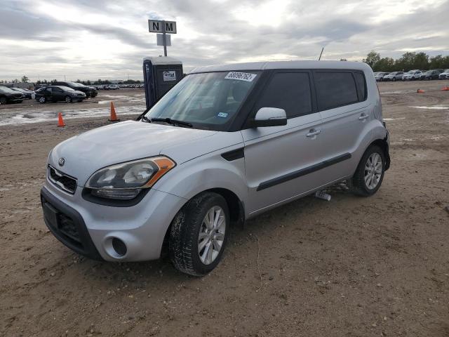 KIA SOUL + 2013 with VIN KNDJT2A66D7755418 - Photo from auction