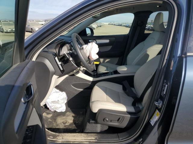 Photo 7 from auction – 2022 VOLVO XC40 T5 MO with VIN YV4162UKXN2665152