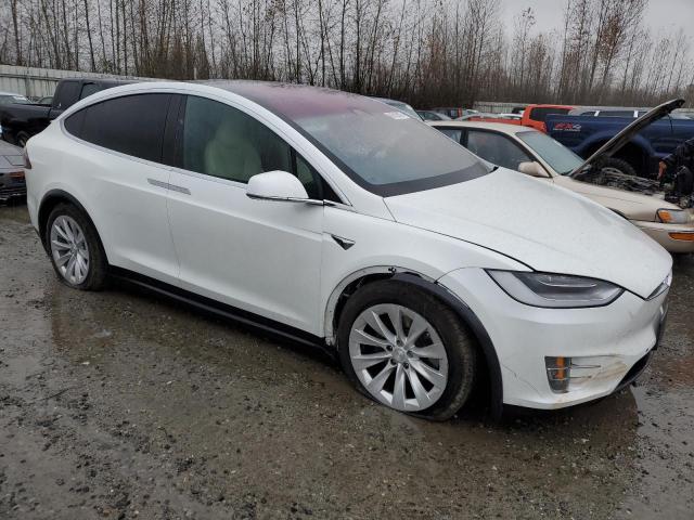 Photo 4 from auction – 2020 TESLA MODEL X with VIN 5YJXCAE24LF239384