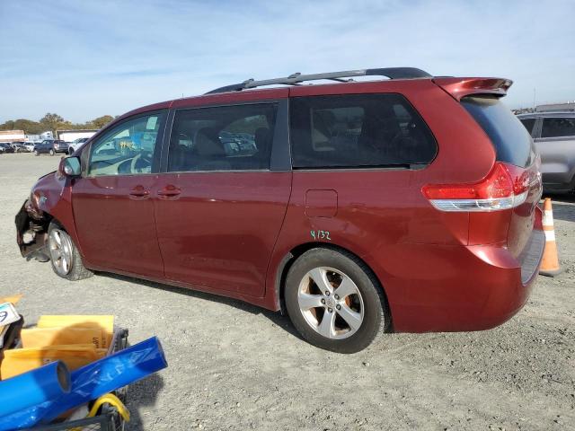 Photo 2 from auction – 2013 TOYOTA SIENNA LE with VIN 5TDKK3DC3DS359581