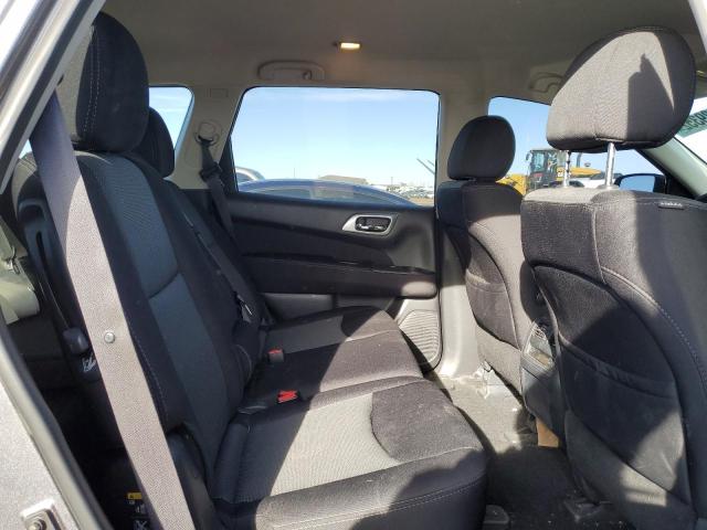 Photo 11 from auction – 2017 NISSAN PATHFINDER with VIN 5N1DR2MM8HC689968