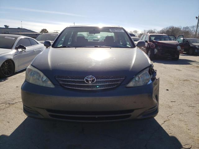 Photo 5 from auction – 2004 TOYOTA CAMRY LE with VIN 4T1BE32KX4U833969
