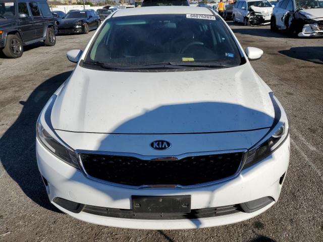Photo 5 from auction – 2018 KIA FORTE LX with VIN 3KPFK4A79JE218115