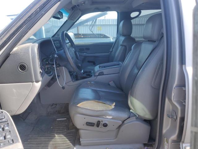 Photo 7 from auction – 2004 CHEVROLET SUBURBAN C with VIN 3GNEC16T74G249666