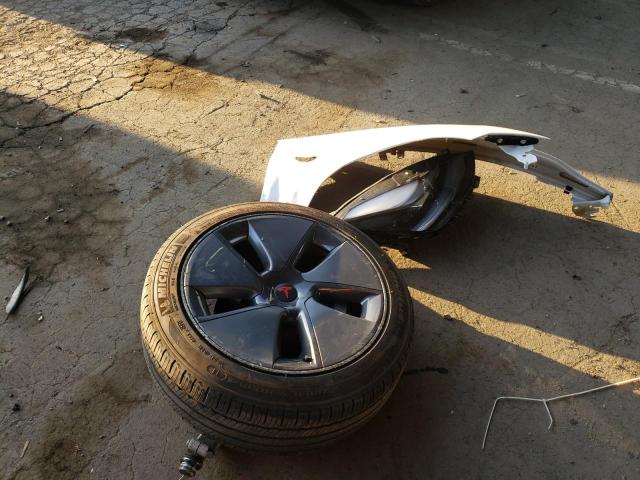 Photo 12 from auction – 2022 TESLA MODEL 3 with VIN 5YJ3E1EA1NF160208