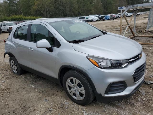 Photo 4 from auction – 2017 CHEVROLET TRAX LS with VIN KL7CJKSB5HB051284