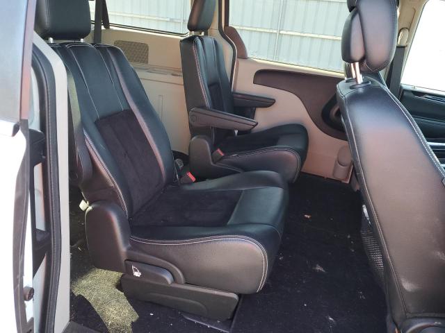 Photo 6 from auction – 2017 DODGE GRAND CARA with VIN 2C4RDGCG9HR863894