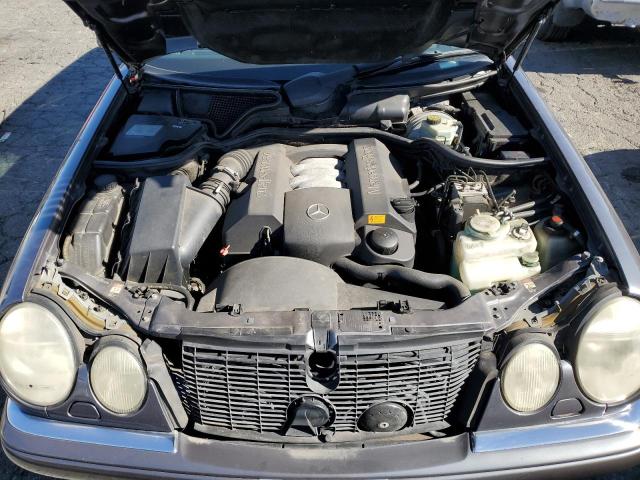 Photo 11 from auction – 1998 MERCEDES-BENZ E 320 with VIN WDBJH65F2WA593455