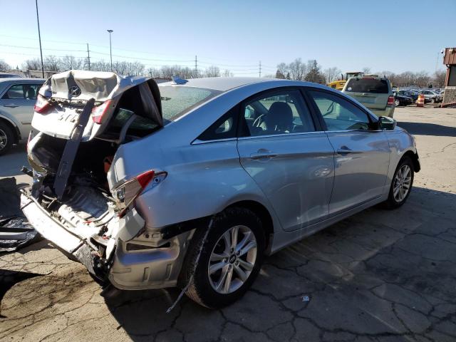 Photo 3 from auction – 2013 HYUNDAI SONATA with VIN 5NPEB4AC5DH520140