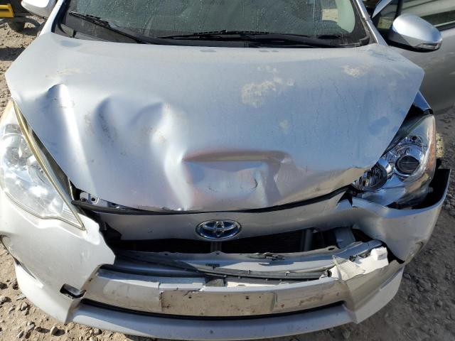 Photo 11 from auction – 2014 TOYOTA PRIUS C with VIN JTDKDTB36E1069041