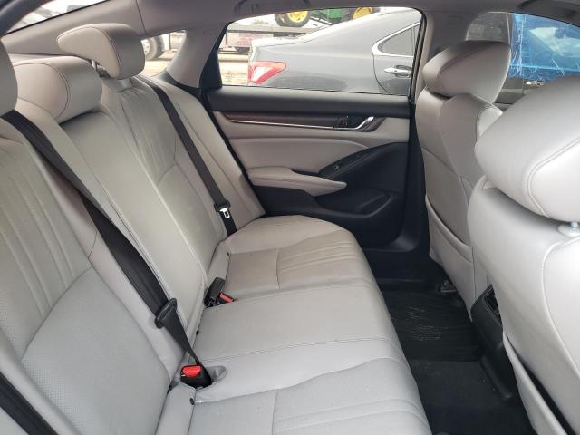 Photo 10 from auction – 2018 HONDA ACCORD TOU with VIN 1HGCV2F92JA040805