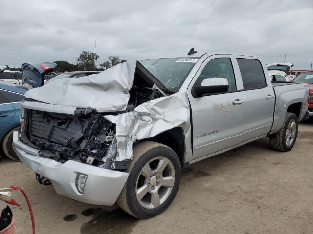 CHEVROLET SILVERADO 2018 z numerem VIN 3GCUKREC2JG302812 - Zdjęcie z aukcji