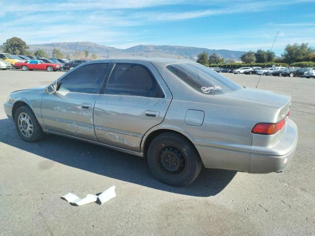 Photo 2 from auction – 1997 TOYOTA CAMRY CE with VIN 4T1BG22K4VU011951