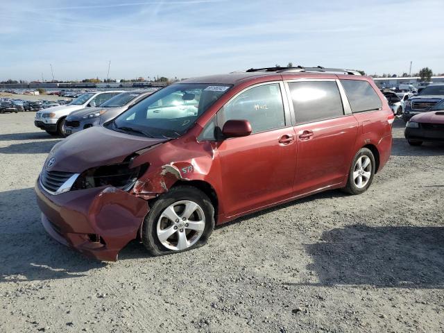 TOYOTA SIENNA LE 2013 with VIN 5TDKK3DC3DS359581 - Photo from auction