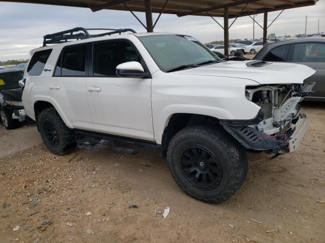 Photo 4 from auction – 2019 TOYOTA 4RUNNER SR with VIN JTEBU5JR6K5663128