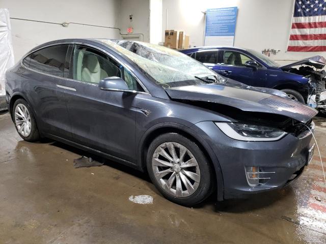 Photo 4 from auction – 2018 TESLA MODEL X with VIN 5YJXCAE24JF103995