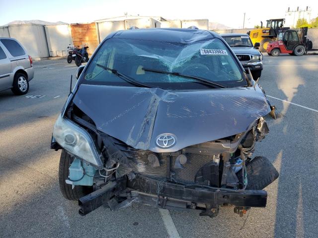 Photo 5 from auction – 2011 TOYOTA SIENNA LE with VIN 5TDKK3DC7BS085928