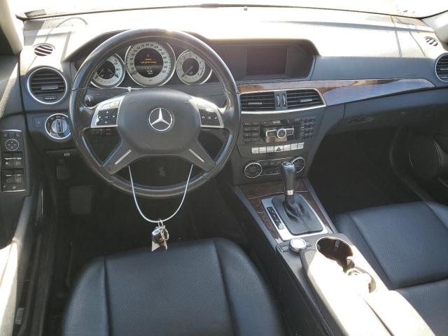Photo 8 from auction – 2014 MERCEDES-BENZ C 250 with VIN WDDGF4HB5EA918005
