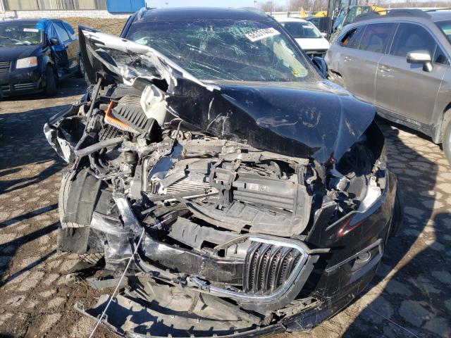 Photo 5 from auction – 2017 BUICK ENVISION E with VIN LRBFXBSA1HD062422
