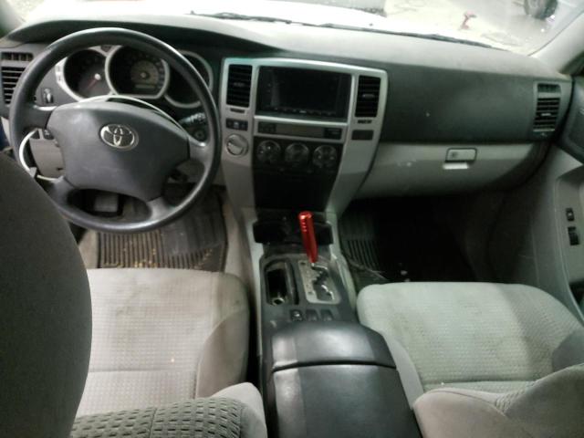 Photo 8 from auction – 2005 TOYOTA 4RUNNER SR with VIN JTEBU14R150055975