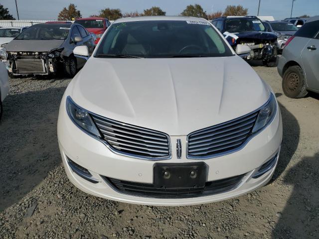 Photo 5 from auction – 2014 LINCOLN MKZ HYBRID with VIN 3LN6L2LU7ER829596