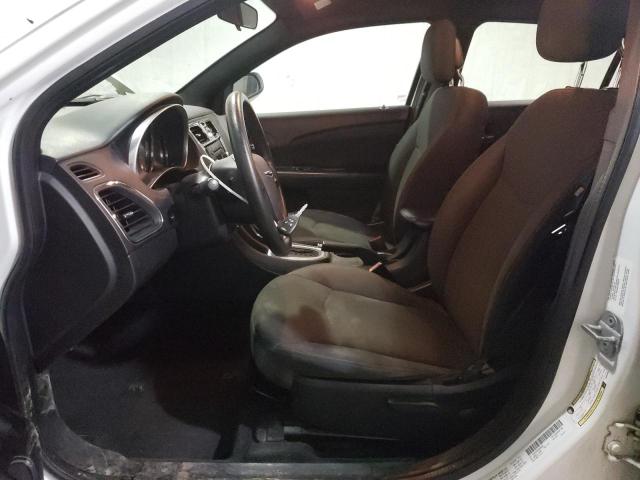 Photo 7 from auction – 2011 CHRYSLER 200 LX with VIN 1C3BC4FB4BN605035