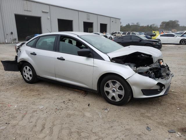Photo 4 from auction – 2015 FORD FOCUS with VIN 1FADP3E26FL339075