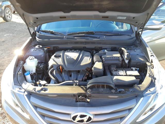 Photo 11 from auction – 2014 HYUNDAI SONATA GLS with VIN 5NPEB4AC8EH825374