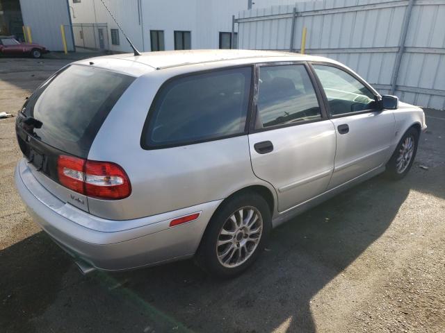 Photo 3 from auction – 2004 VOLVO V40 1.9T with VIN YV1VW27504F041548