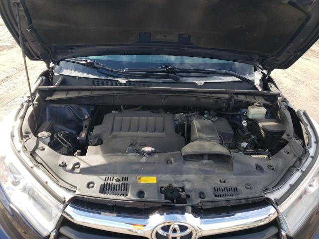 Photo 12 from auction – 2016 TOYOTA HIGHLANDER with VIN 5TDYKRFH4GS170271