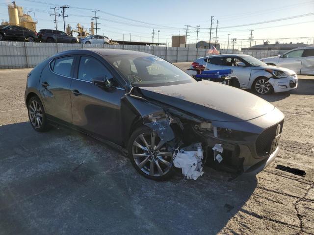 Photo 4 from auction – 2020 MAZDA 3 PREMIUM with VIN JM1BPANM4L1157826
