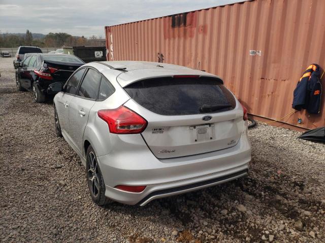 Photo 2 from auction – 2015 FORD FOCUS SE with VIN 1FADP3K24FL372449