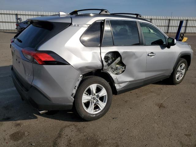 Photo 3 from auction – 2019 TOYOTA RAV4 XLE with VIN JTMP1RFV8KD025968